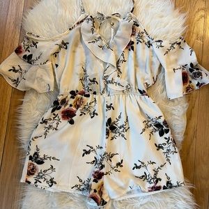 White Floral Romper Women’s M